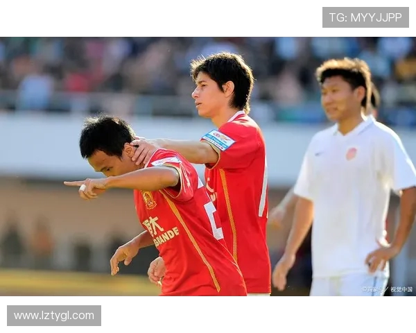 武汉街舞队与重庆街舞队赛后复盘分析比赛经验与技巧提升之道