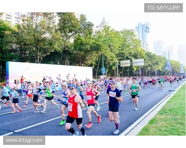 深圳街舞队在马拉松大满贯积分榜中以52分稳居首位引领风骚 深圳街舞队在马拉松大满贯积分榜中以52分稳居首位引领风骚