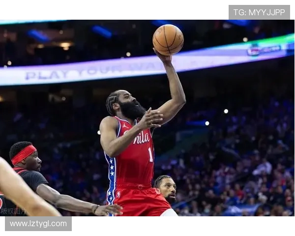 西安篮球队与武汉篮球队的耐力较量赛后分析与总结 西安篮球队与武汉篮球队的耐力较量赛后分析与总结