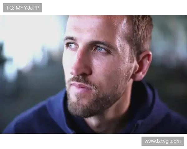 凯恩：从足球天才到传奇教练的辉煌人生与执教之路探秘