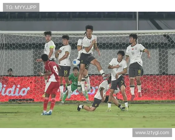 印尼与中国U19足球队激战正酣争夺亚洲青年锦标赛晋级资格 印尼与中国U19足球队激战正酣争夺亚洲青年锦标赛晋级资格
